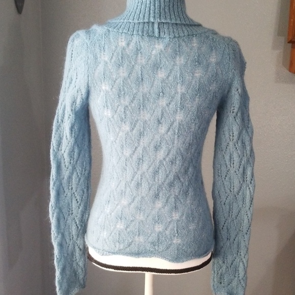 Loft Eyelet Cardigan - Picture 7 of 8